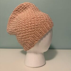 Cozy 100% Wool Handknit Beanie in Soft Pink